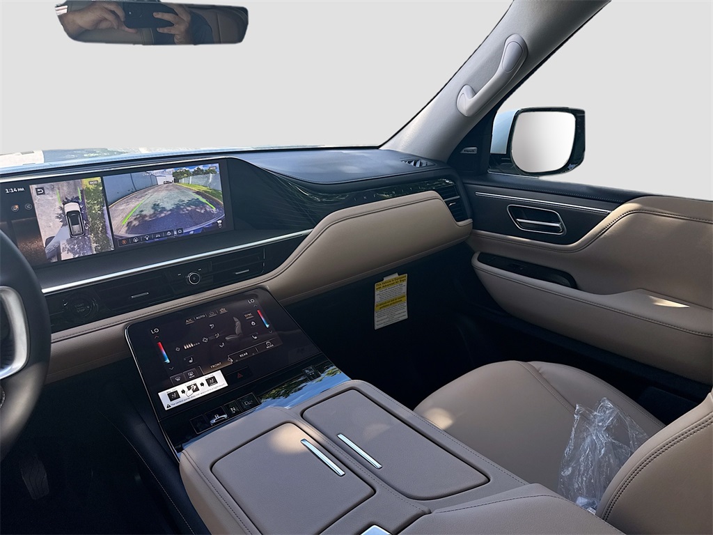 2026 Infiniti QX80 Pure photo 23