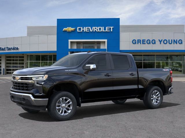 2025 Chevrolet Silverado 1500 LT photo 2