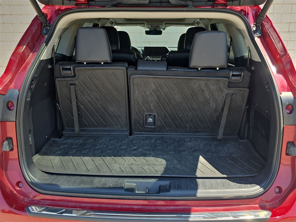 2024 Toyota Highlander Hybrid Platinum photo 32