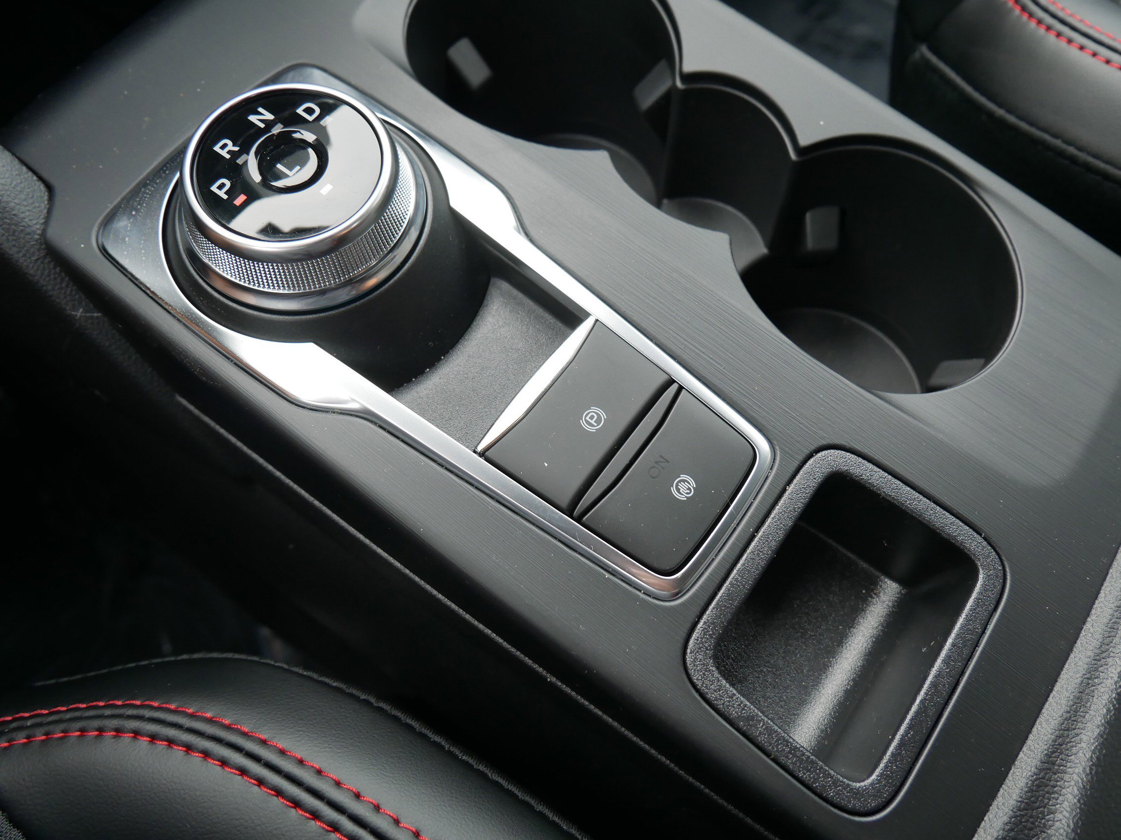 2026 Ford Escape ST-Line Select photo 10