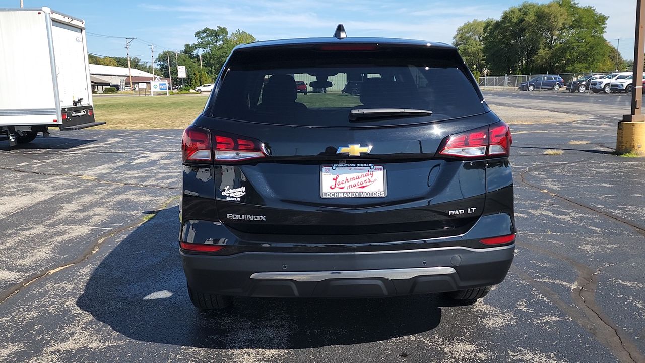 2024 Chevrolet Equinox LT photo 4