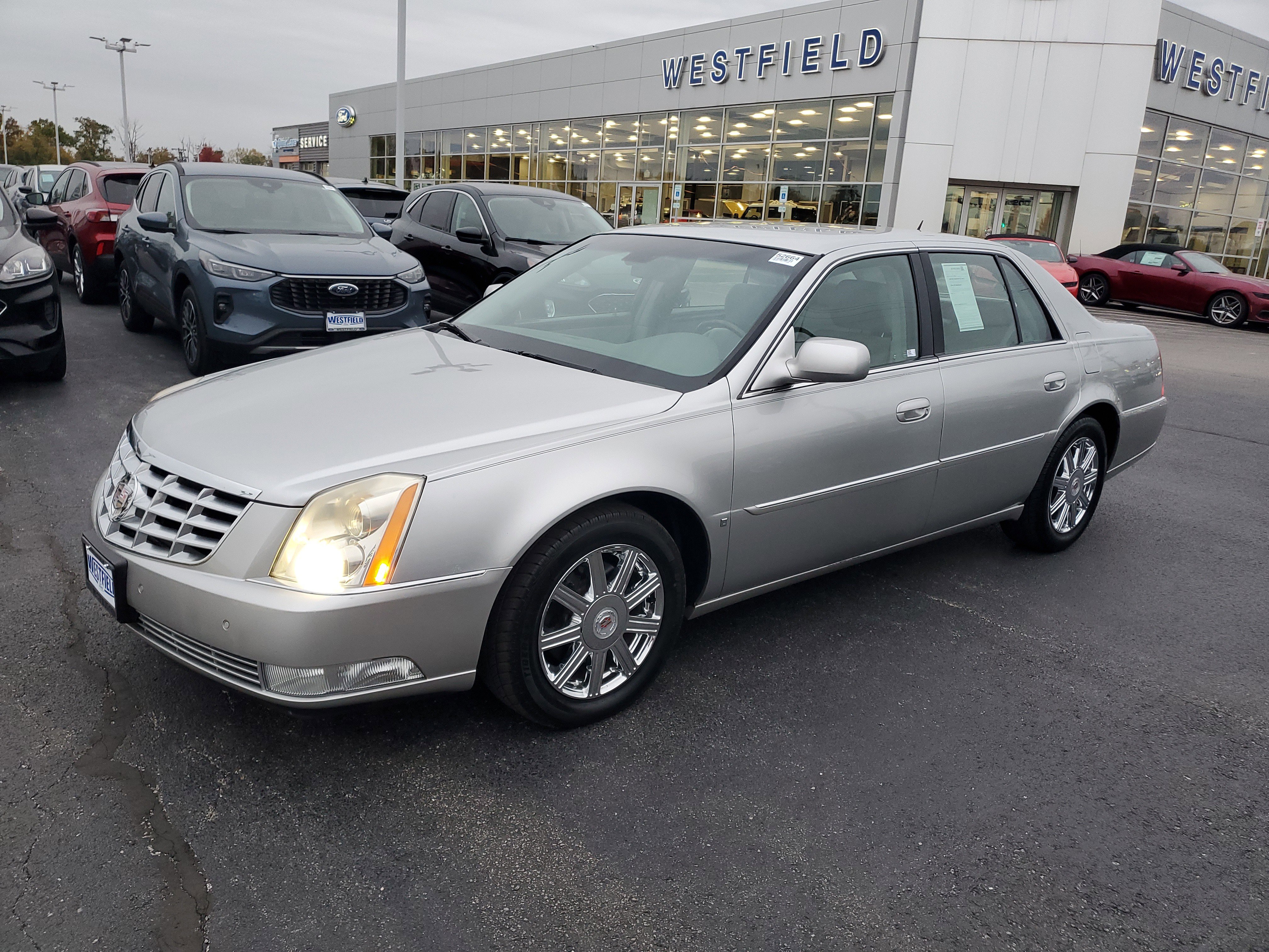 Used 2008 Cadillac DTS 1SD with VIN 1G6KD57Y28U123344 for sale in Hodgkins, IL
