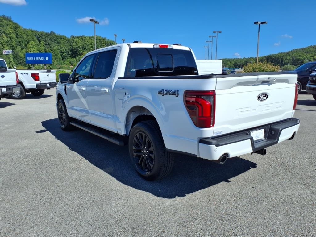 2025 Ford F-150 Lariat photo 3
