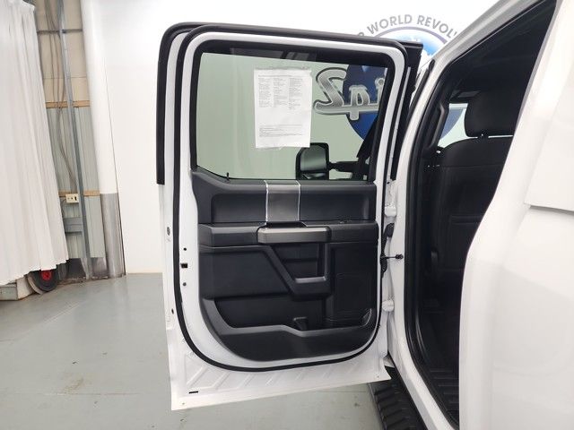 2016 Ford F-150 XLT photo 20