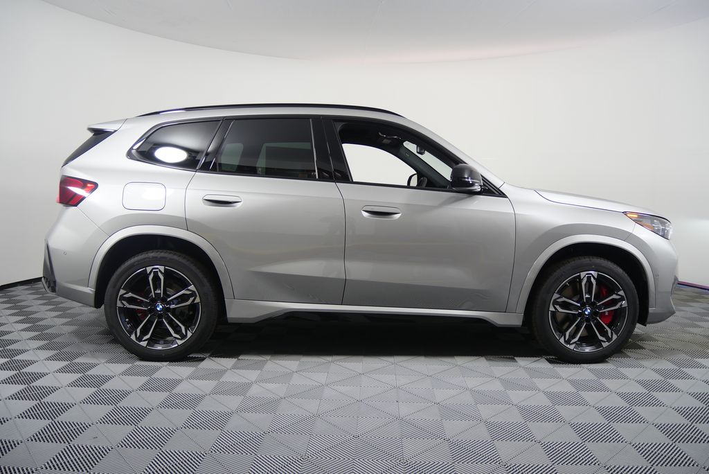 2025 Bmw X1 XDrive28i photo 2