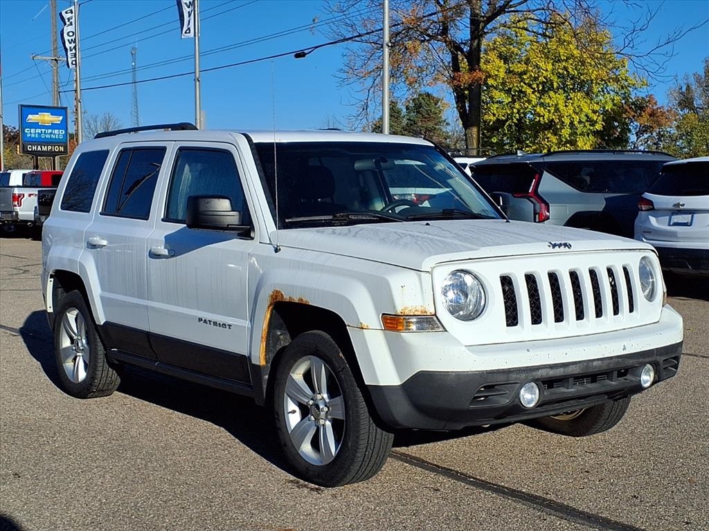 2015 Jeep Patriot Latitude photo 3