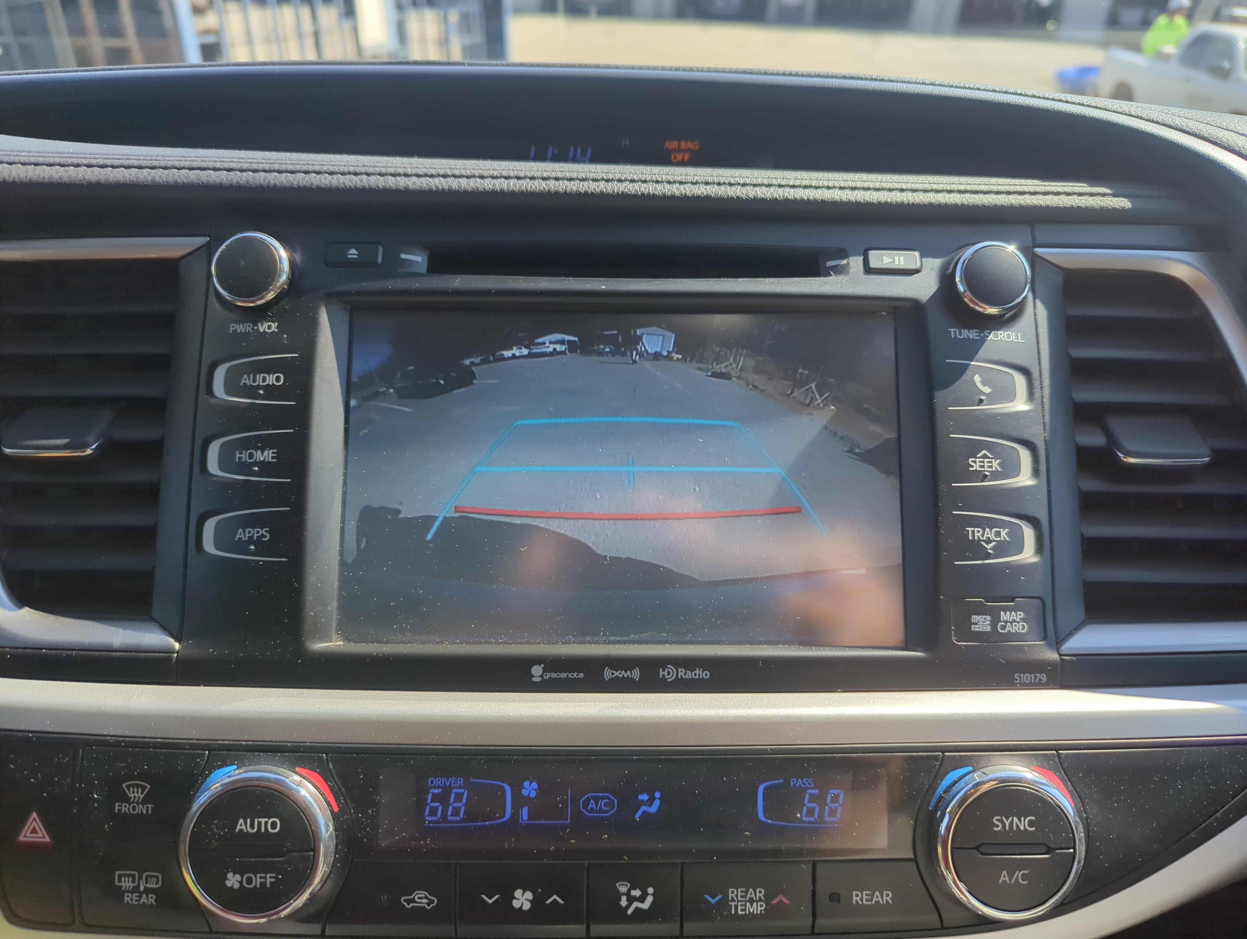 2017 Toyota Highlander XLE photo 20