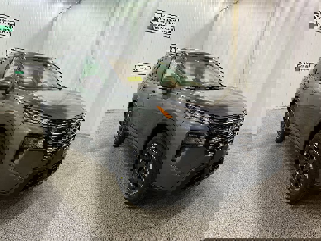 2026 Nissan Rogue SV's photo