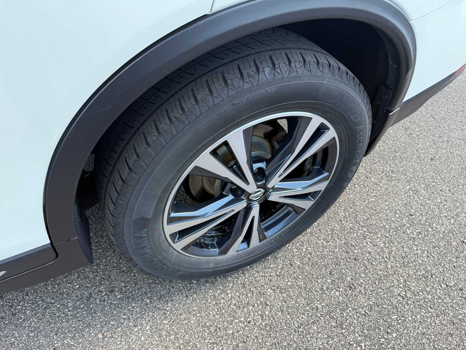 2018 Nissan Rogue SL photo 11