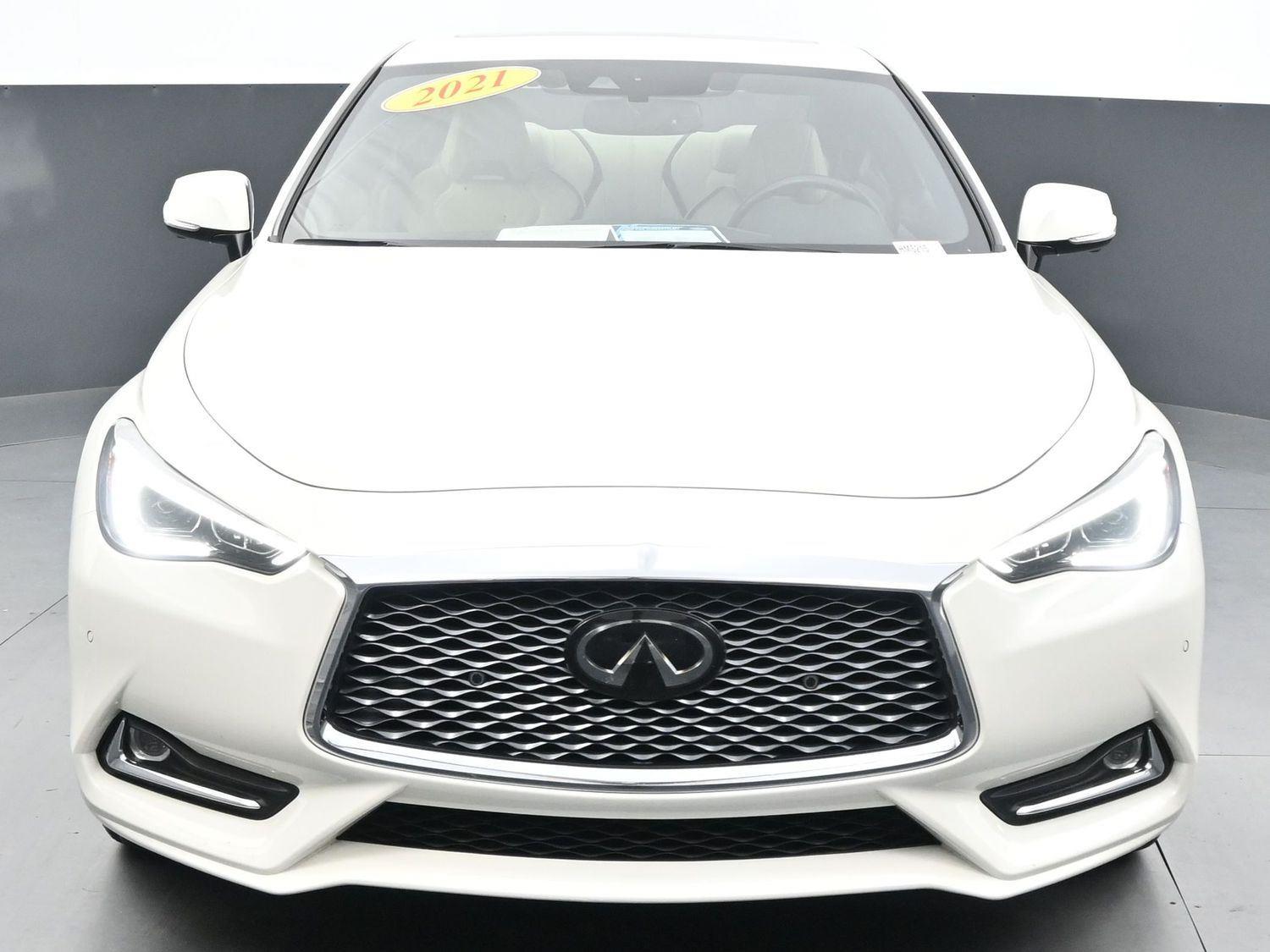 2021 Infiniti Q60 3.0t Luxe photo 2