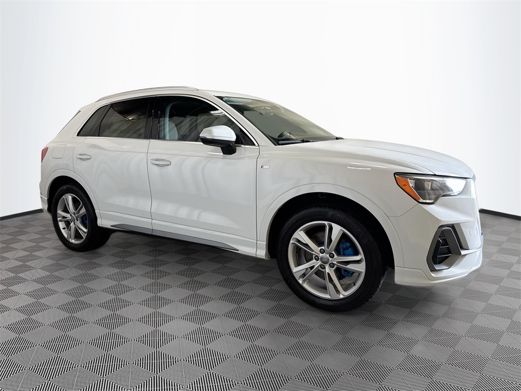 2021 Audi Q3 Premium S line photo 4