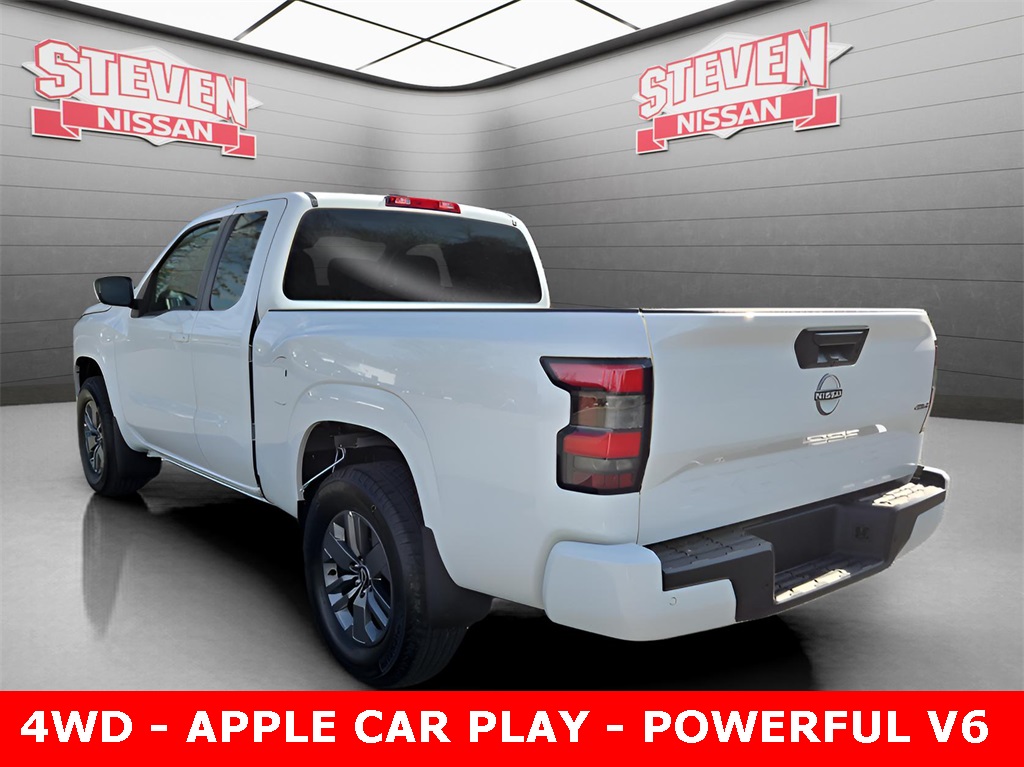 2025 Nissan Frontier SV photo 4