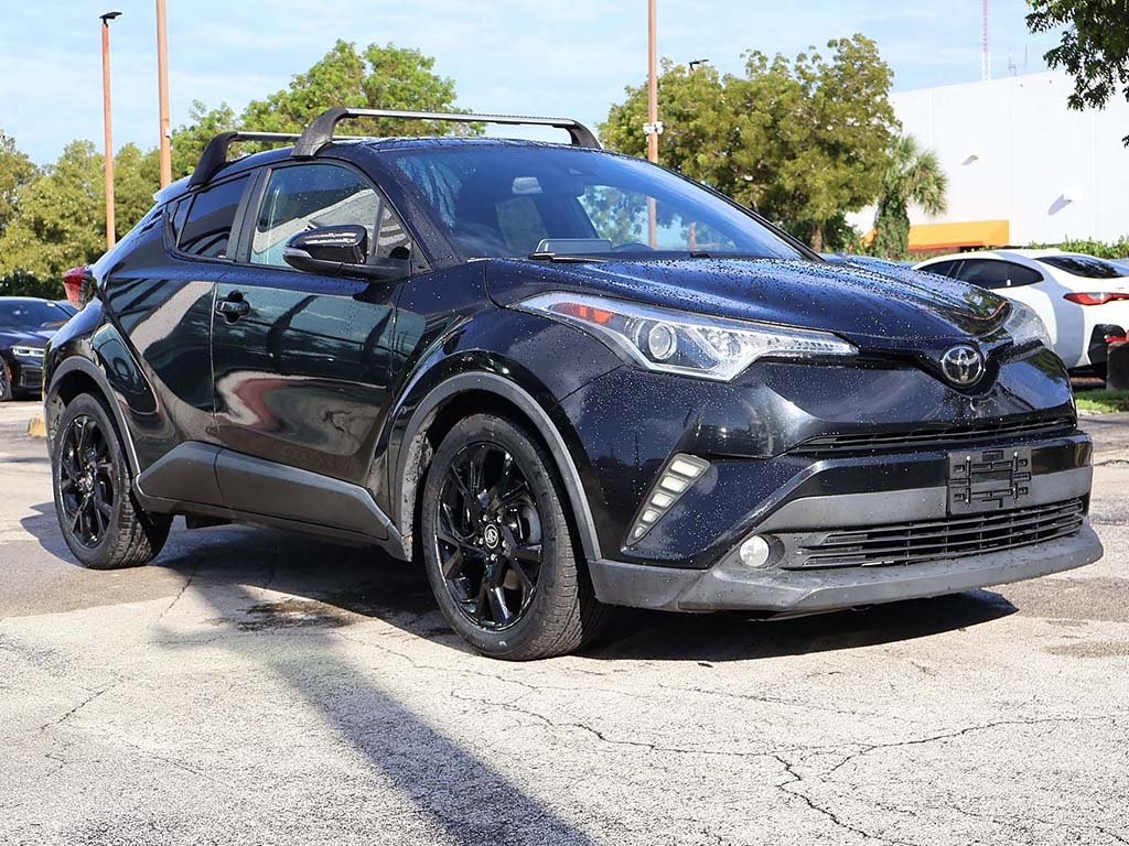 2019 Toyota C-HR XLE Limited photo 2