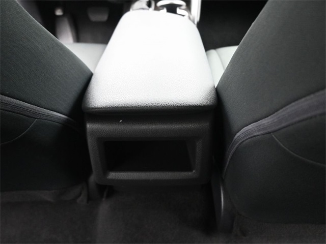 2023 Toyota Camry LE photo 19