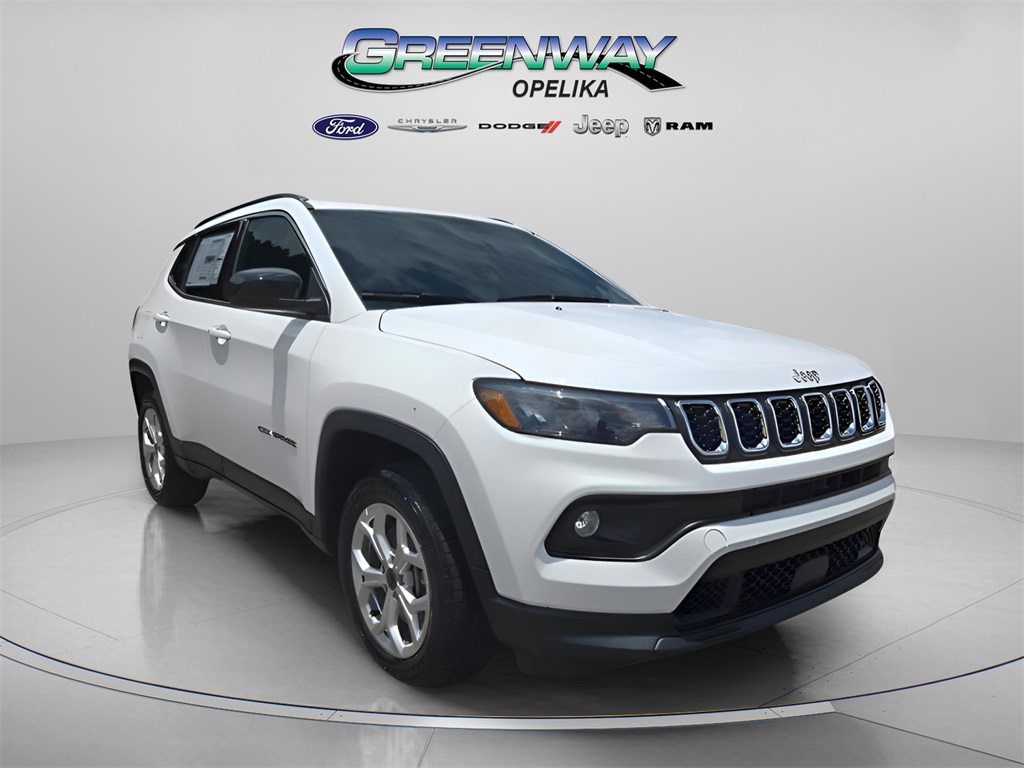 2025 Jeep Compass Latitude's photo