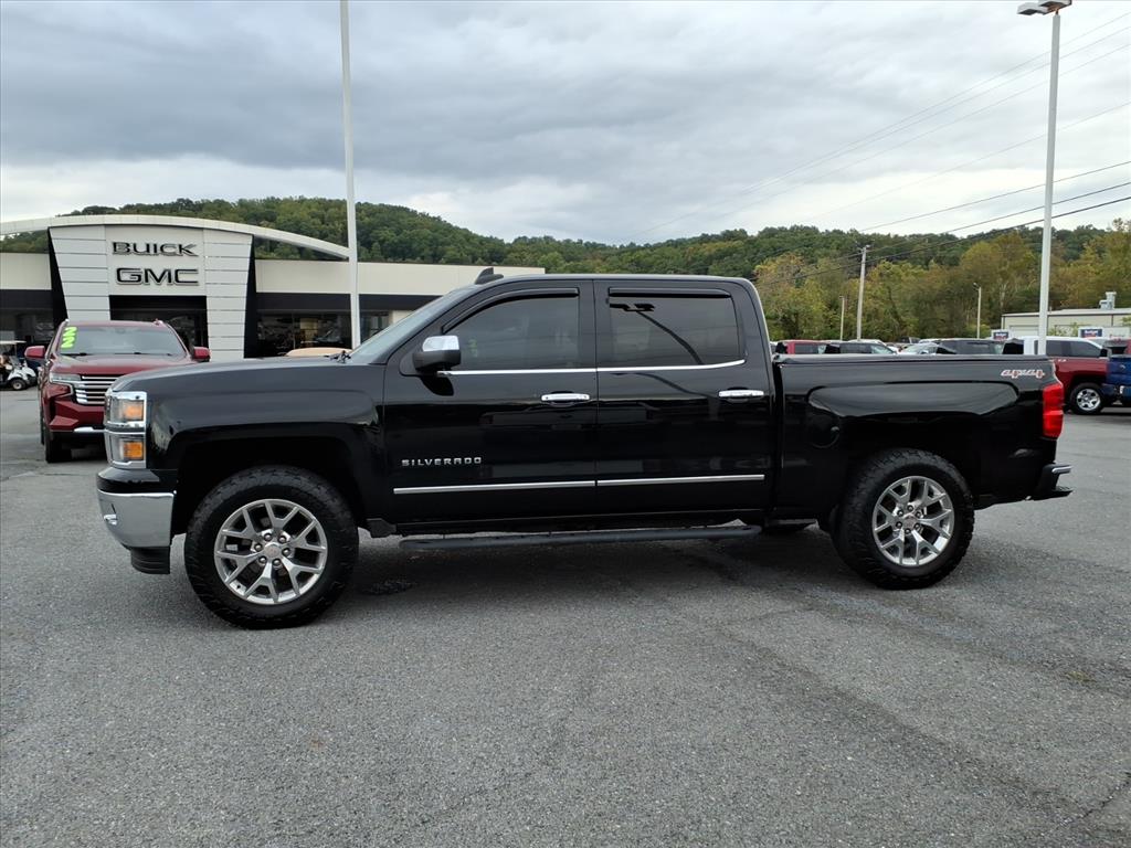 2015 Chevrolet Silverado 1500 LTZ photo 2