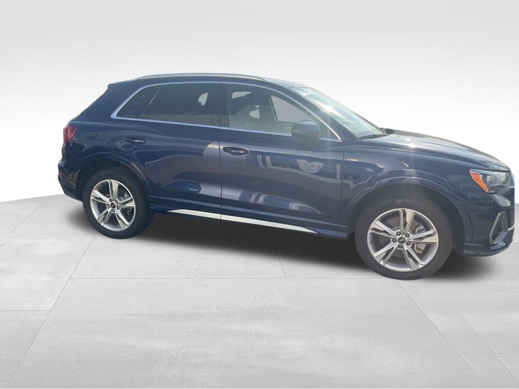 2021 Audi Q3 Premium S line photo 8
