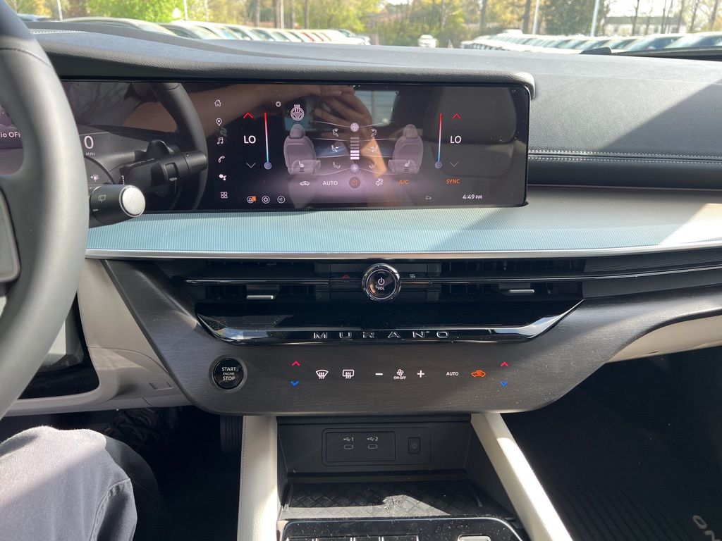 2025 Nissan Murano SL photo 8