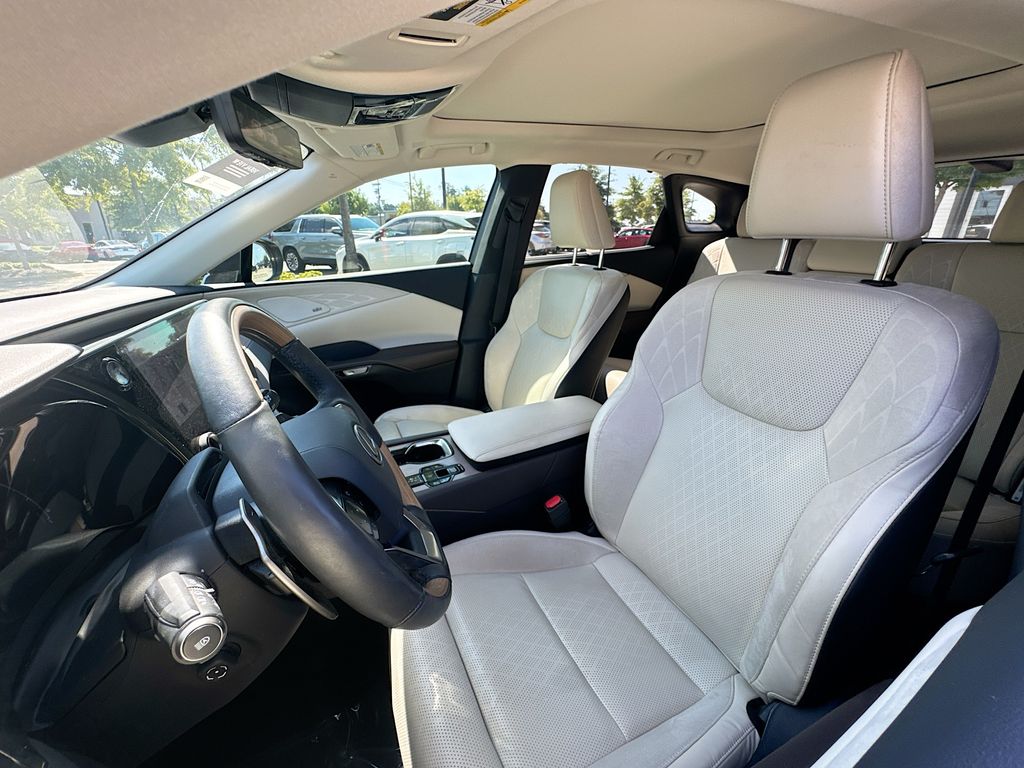 2024 Lexus RX 350 Luxury photo 4