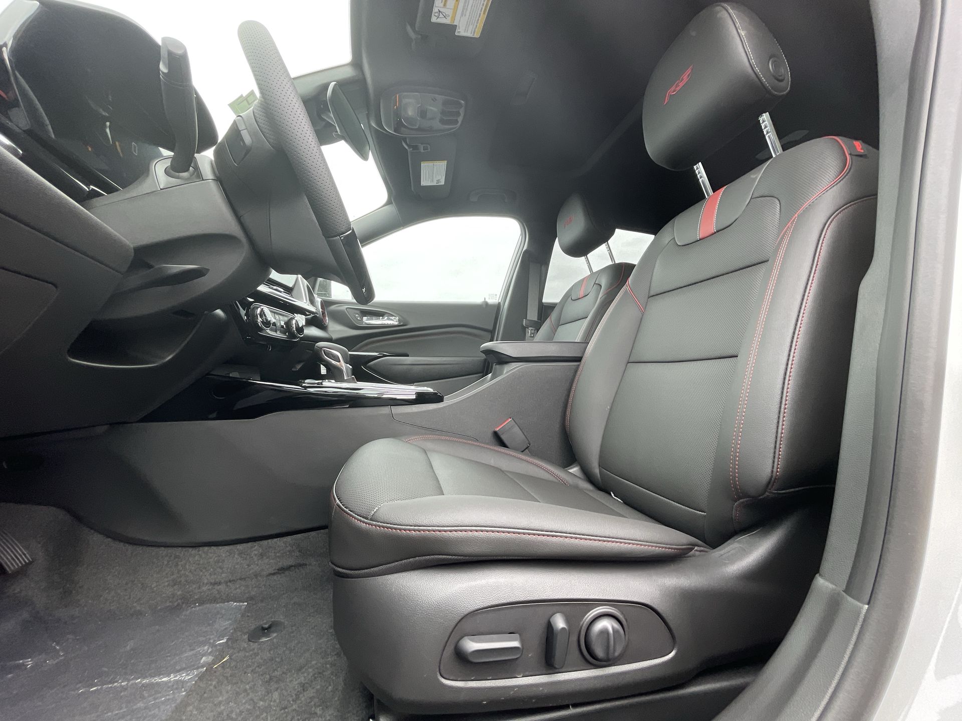 2025 Chevrolet Trax photo 51