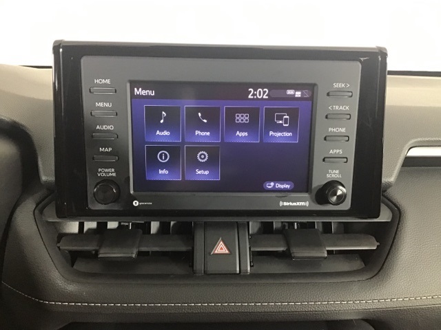 2021 Toyota RAV4 LE photo 14
