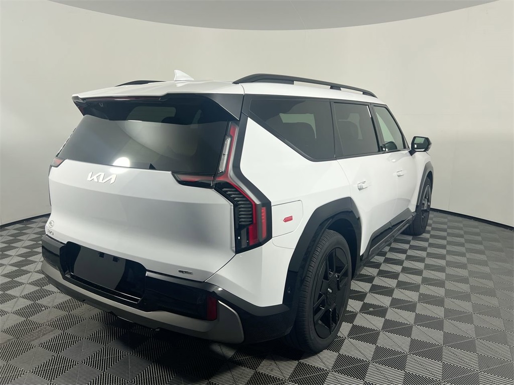 2026 Kia EV9 GT-Line AWD photo 3