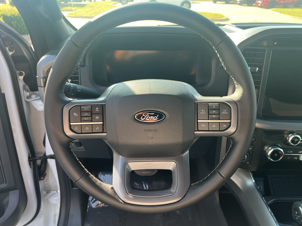 2025 Ford F-150 XLT photo 22