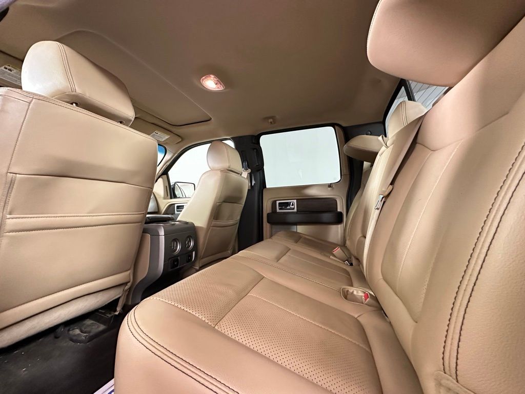 2013 Ford F-150 Lariat photo 20