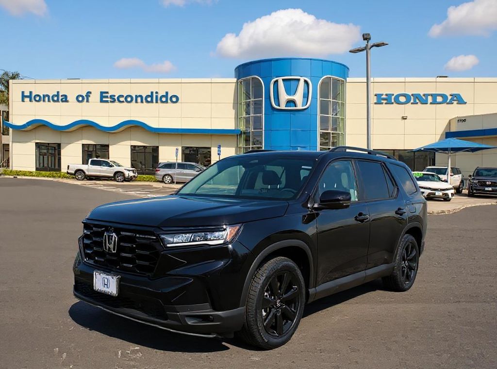 2025 Honda Pilot Black Edition's photo