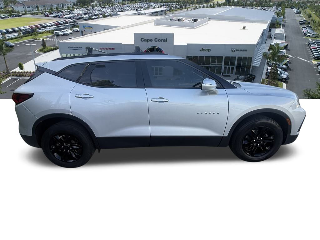 2021 Chevrolet Blazer 1LT photo 3