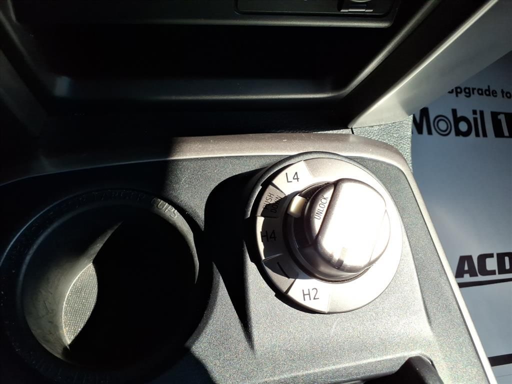 2024 Toyota 4Runner SR5 Premium photo 18