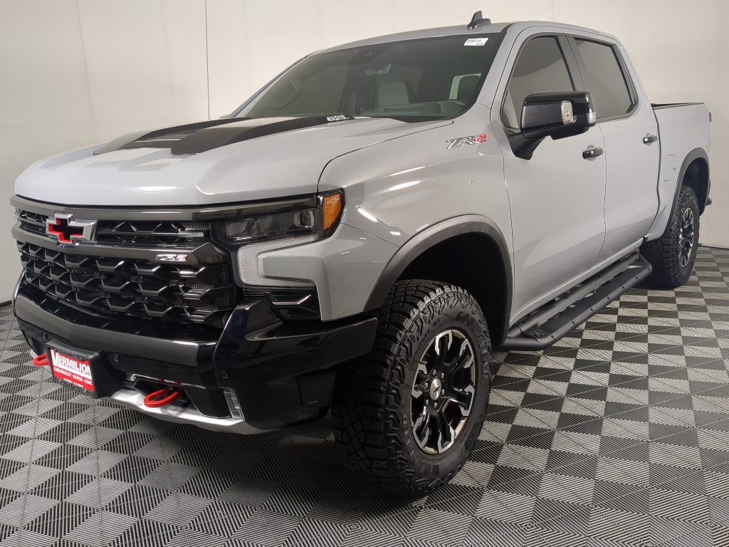 2025 Chevrolet Silverado 1500 ZR2 photo 3