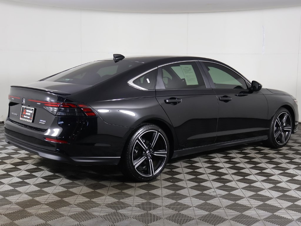 2025 Honda Accord Hybrid Sport photo 3