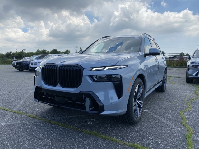 2026 BMW X7