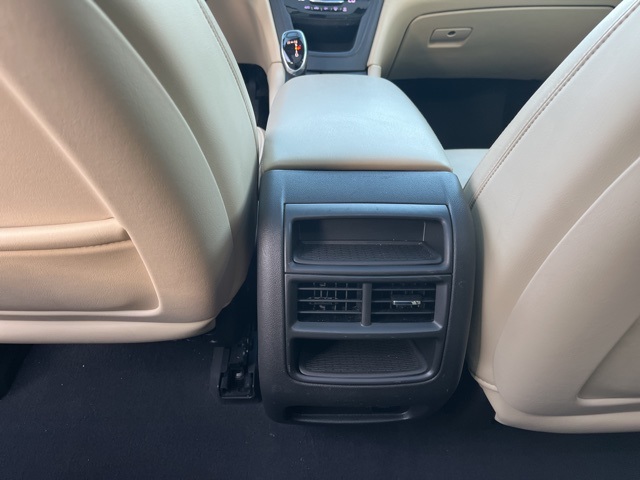 2017 Cadillac XT5 Luxury photo 16