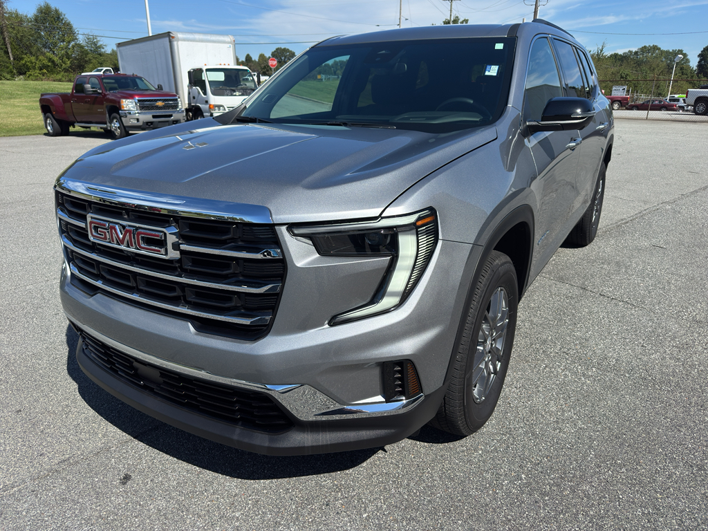 2025 GMC Acadia Elevation's photo