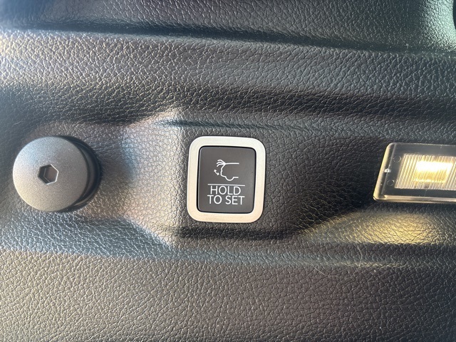 2022 Jeep Grand Cherokee Limited photo 6