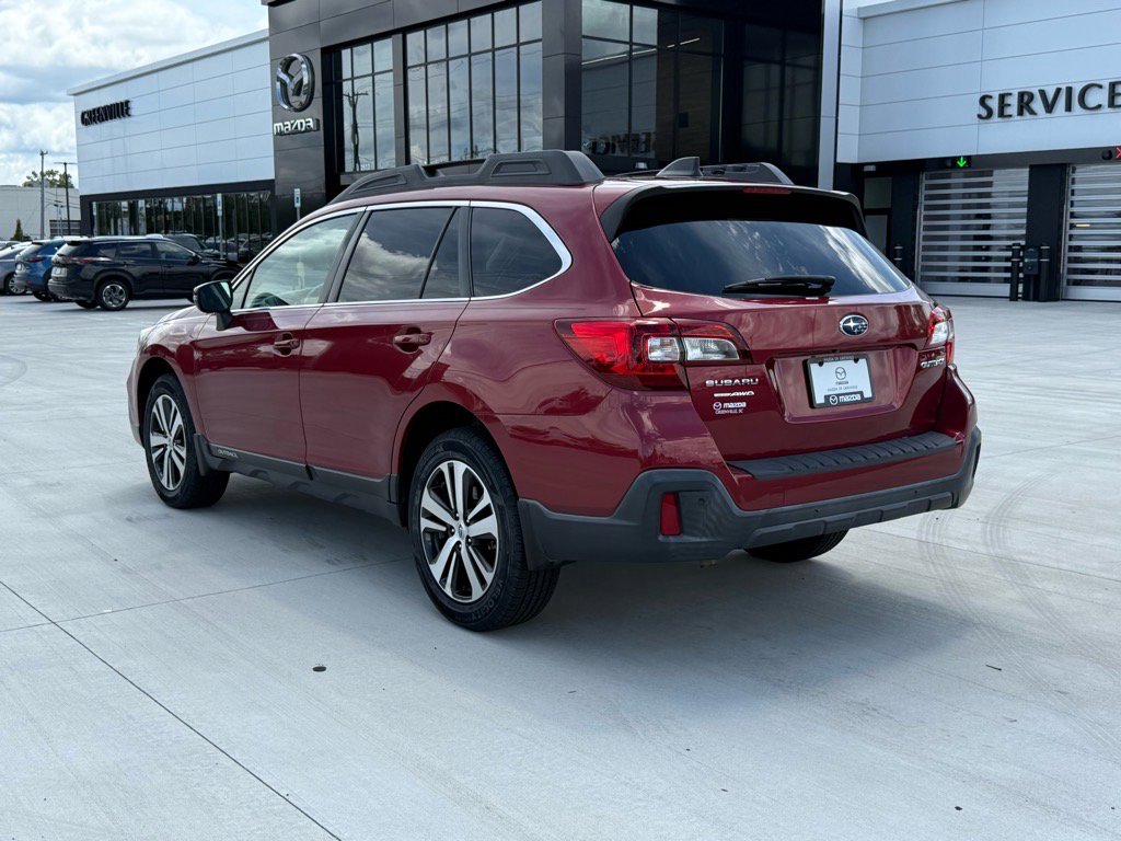2018 Subaru Outback Limited photo 6