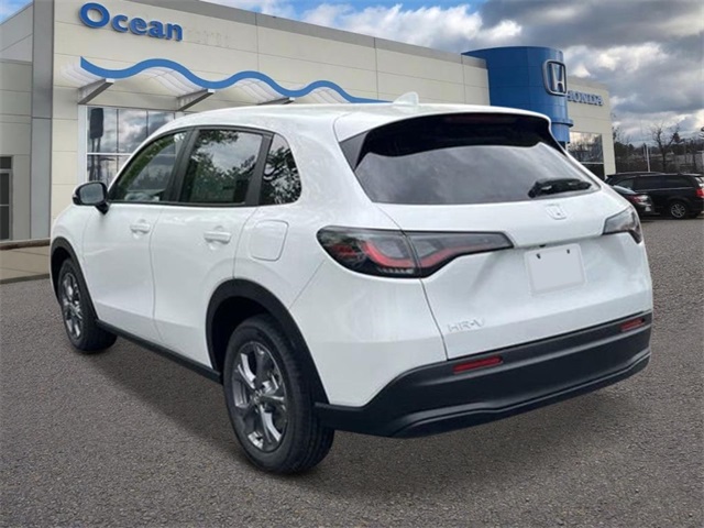 2026 Honda HR-V LX photo 3
