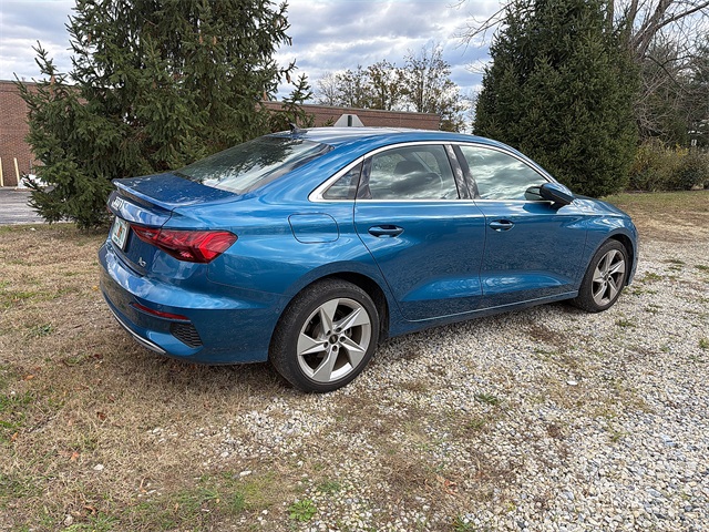 2023 Audi A3 40 Premium photo 3