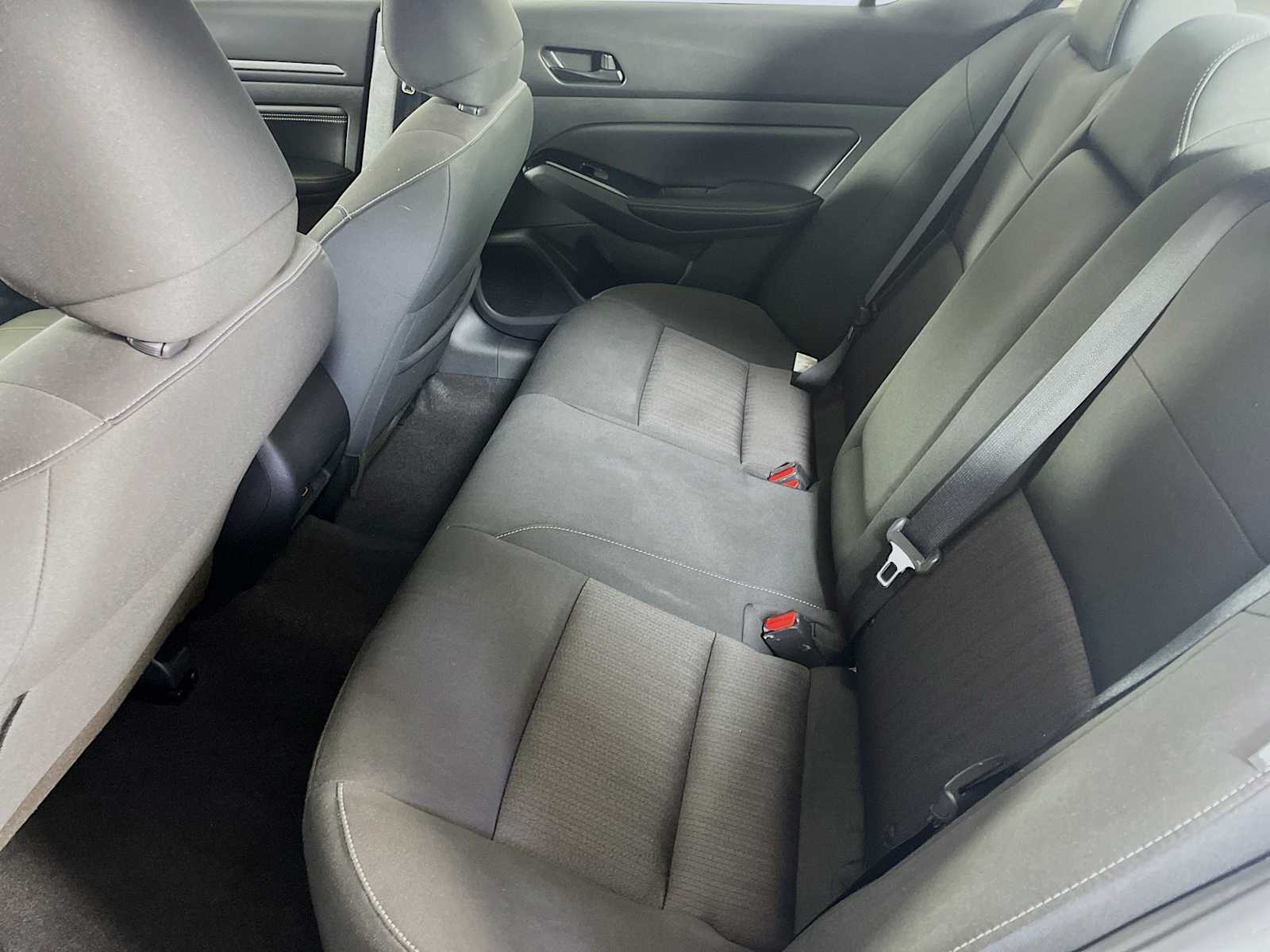 2023 Nissan Altima 2.5 SV photo 23