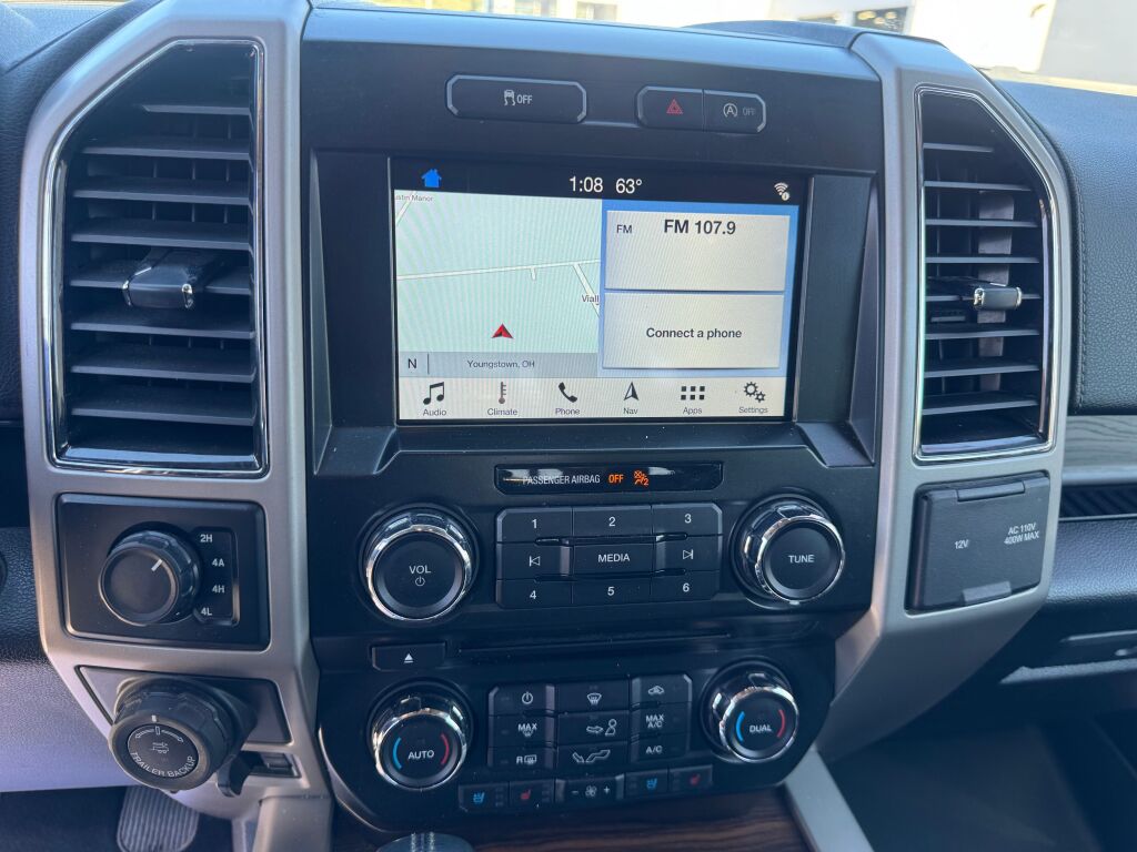 2017 Ford F-150 Lariat photo 11