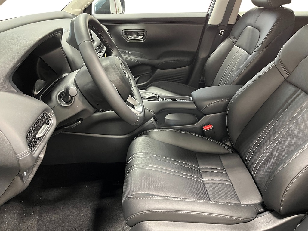 2026 Honda HR-V EX-L photo 12