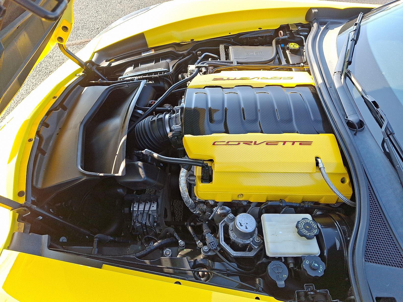 2014 Chevrolet Corvette Stingray Z51 2LT photo 24