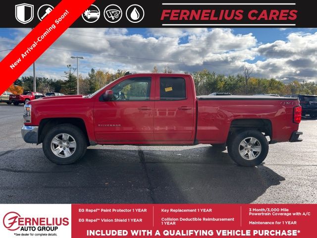 2018 Chevrolet Silverado 1500 LT photo 4