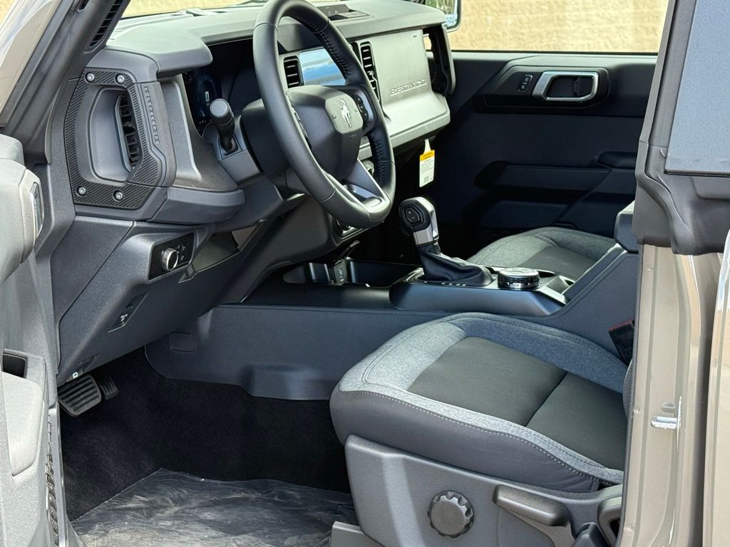 2025 Ford Bronco Big Bend photo 7