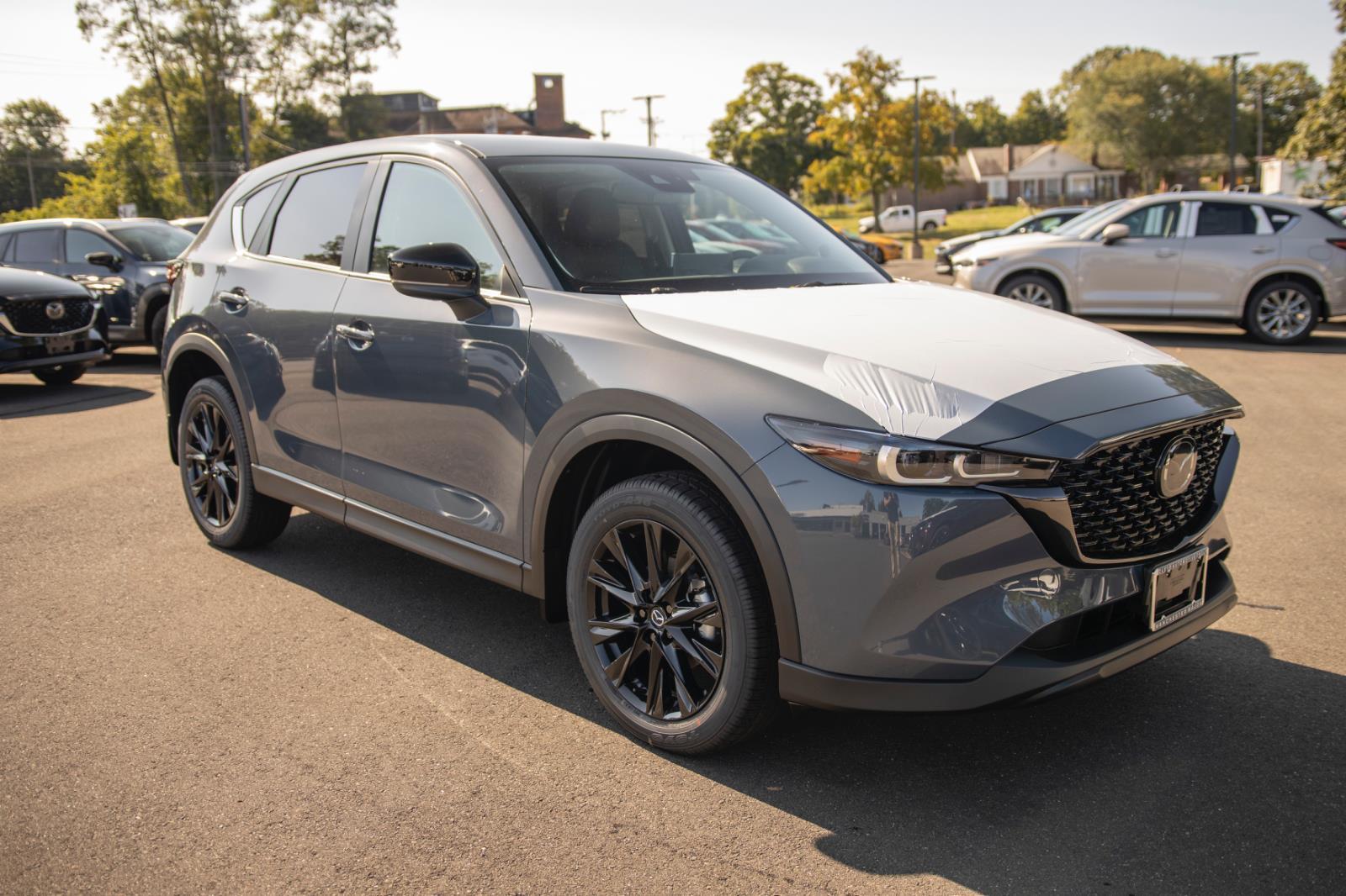 2025 Mazda CX-5 S Carbon Edition's photo