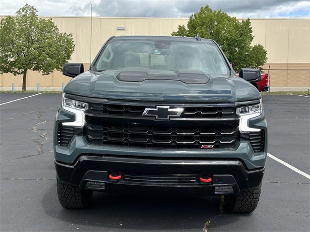 2026 Chevrolet Silverado 1500 LT Trail Boss photo 2