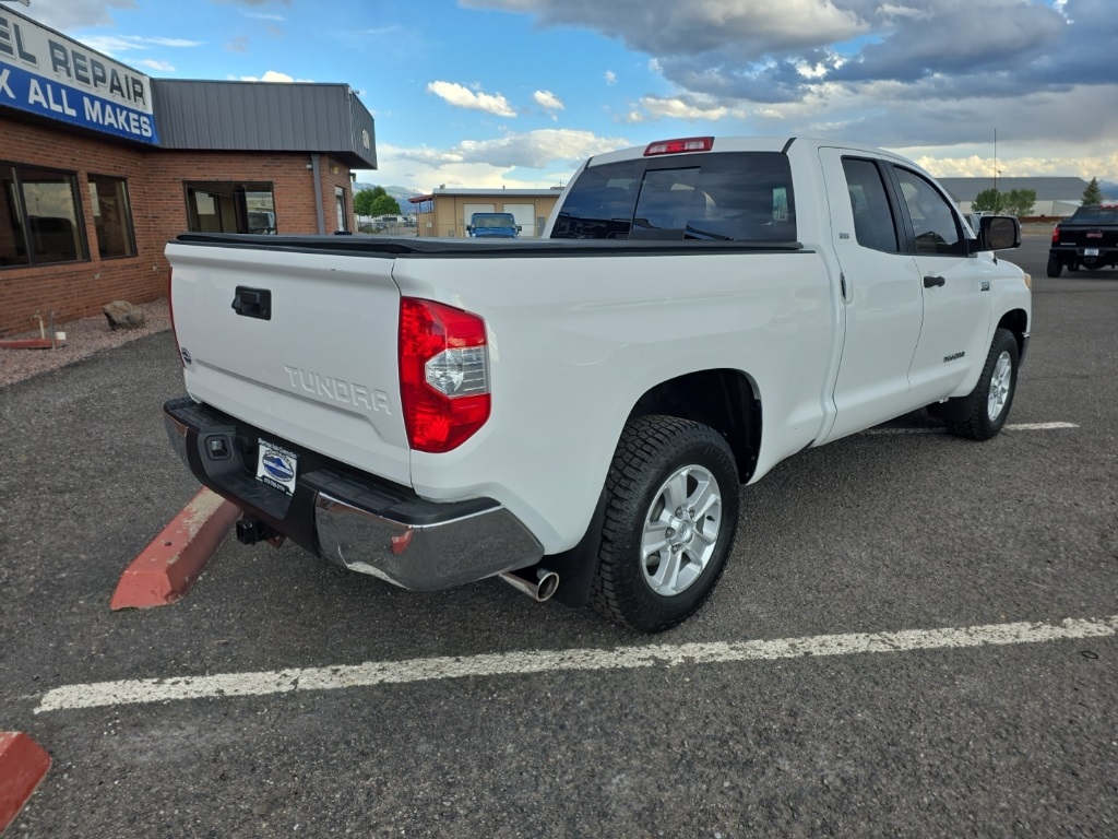 2014 Toyota Tundra SR5 photo 8