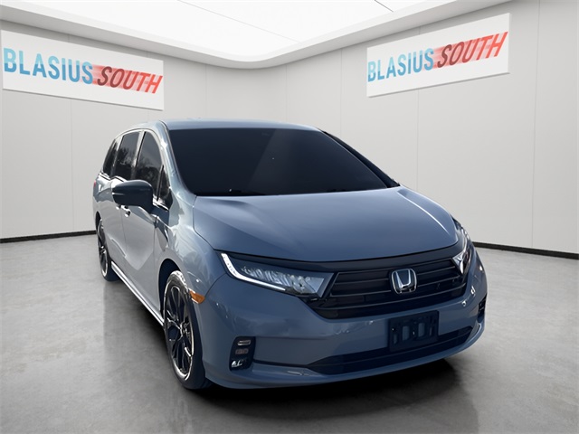 2024 Honda Odyssey SPORT's photo